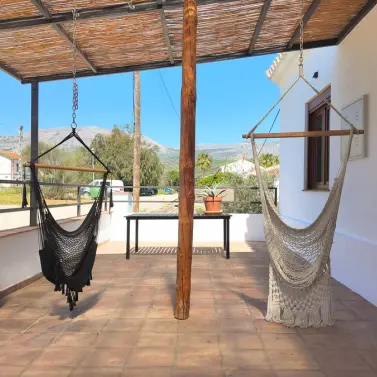 Venta de finca - cortijo en Alora