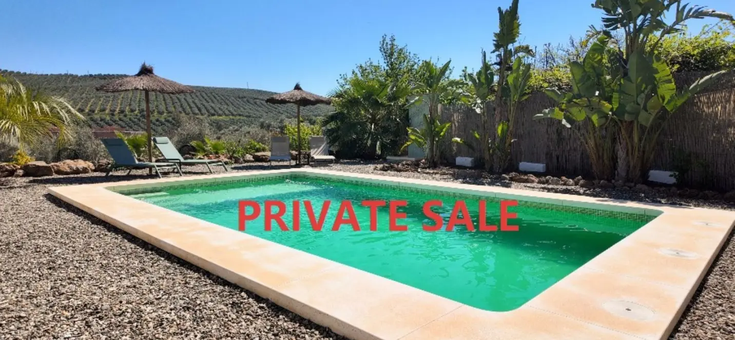 Sale of finca - cortijo in Alora 0