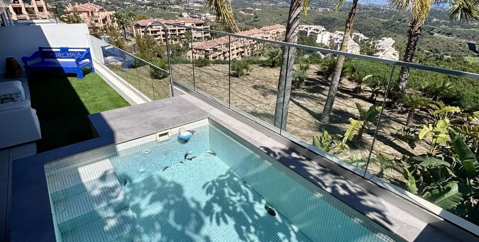 Venta de apartamento en planta baja en Calanova Golf 2