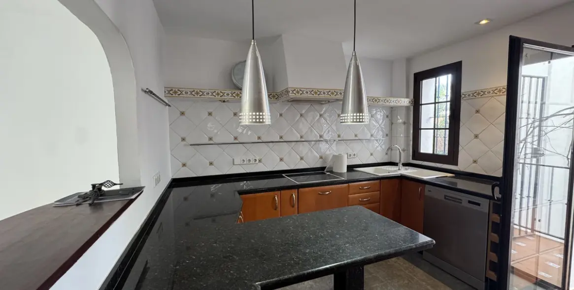 Venta de adosado en Marbella 8