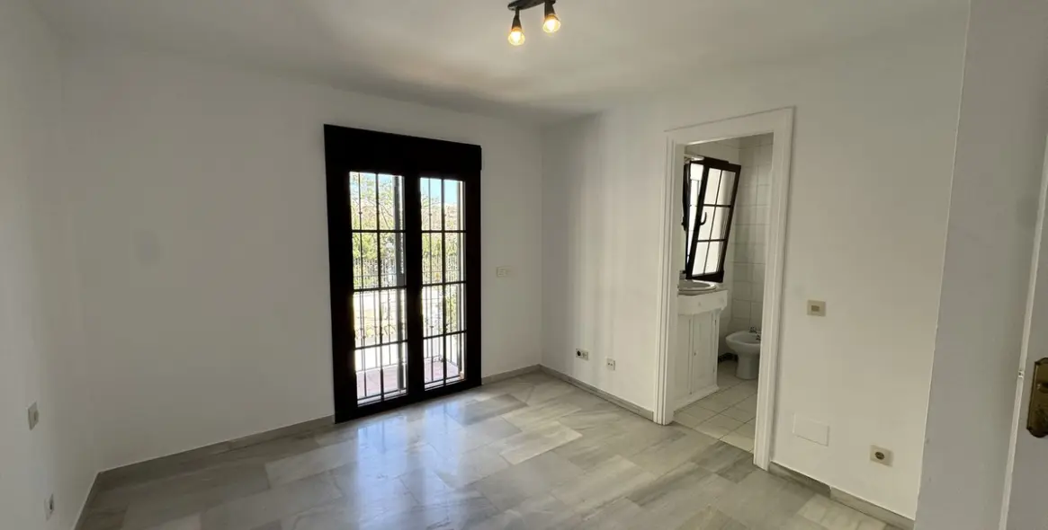 Venta de adosado en Marbella 23