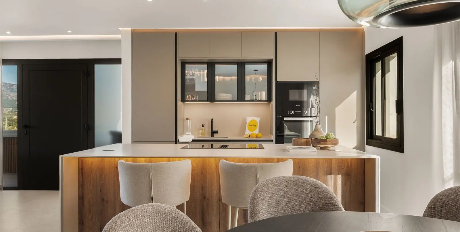 Sale of penthouse in Nueva Andalucía 6