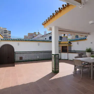 Venta de villa independiente en Fuengirola