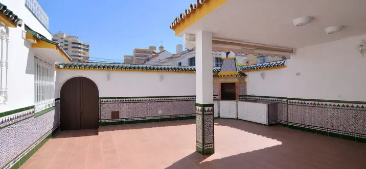 Venta de villa independiente en Fuengirola 4