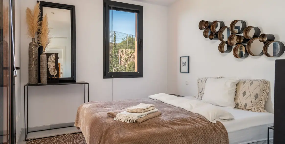 Venta de ático dúplex en Calahonda 14