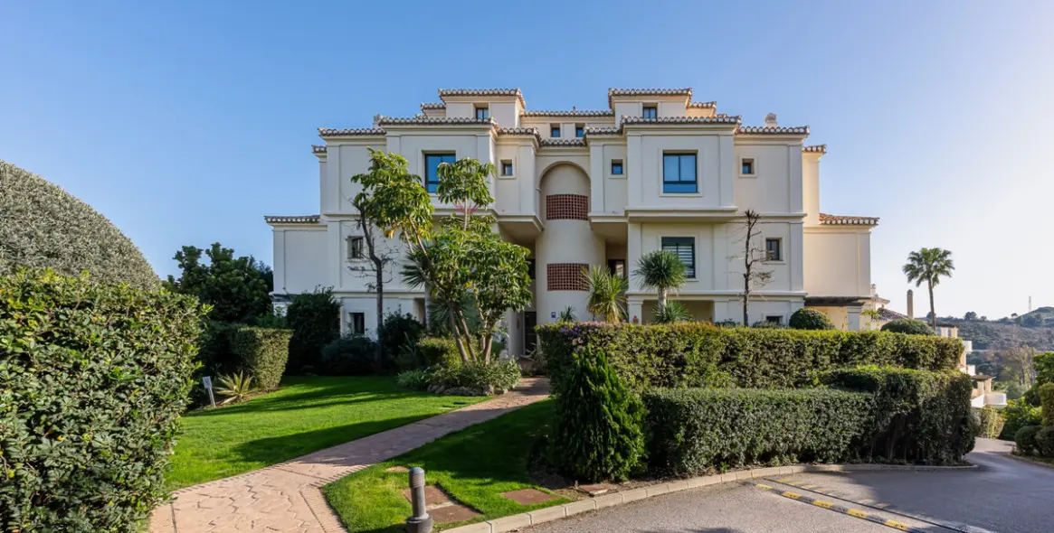 Venta de apartamento en planta baja en Benahavís 56