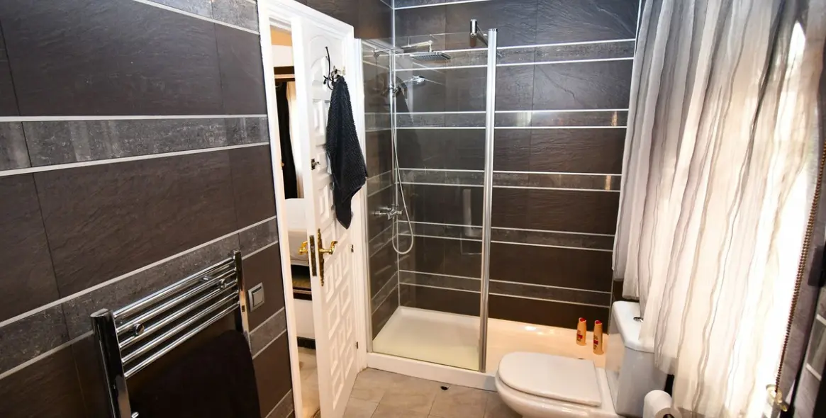 Venta de villa independiente en Mijas Costa 37