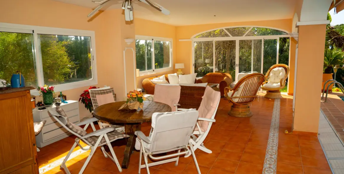 Venta de villa independiente en Elviria 9