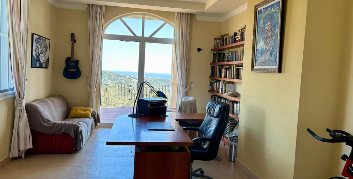 Venta de finca - cortijo en Estepona 19