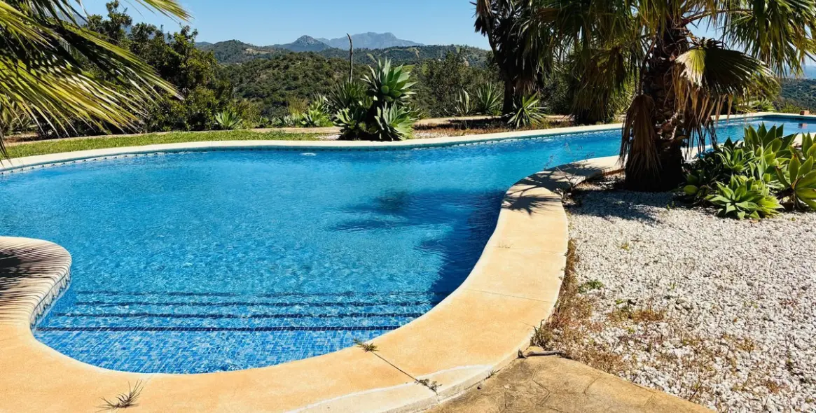 Venta de finca - cortijo en Estepona 56