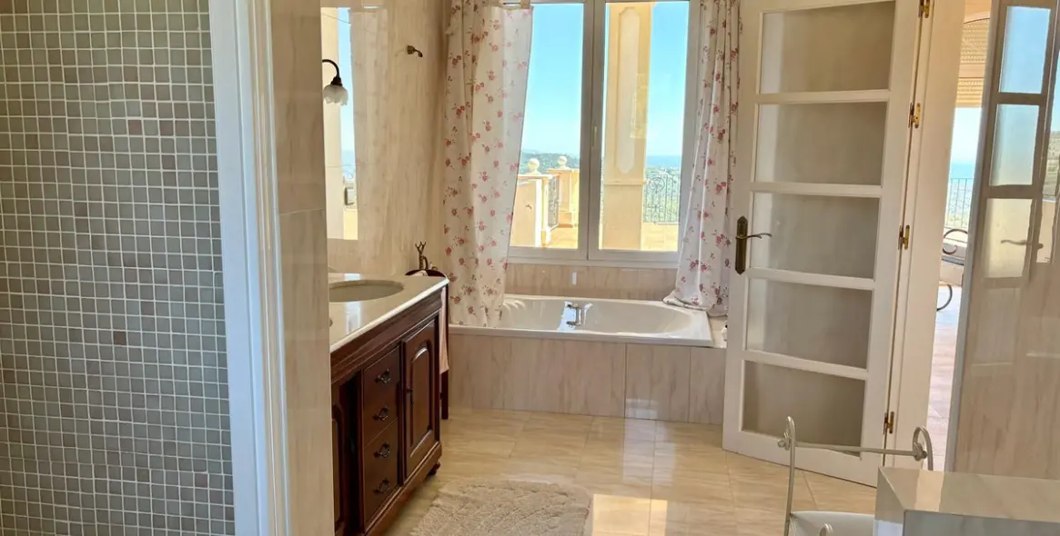 Venta de finca - cortijo en Estepona 106