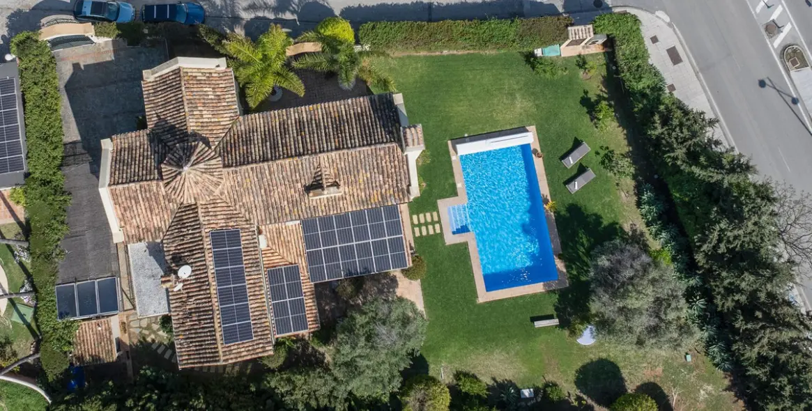 Venta de villa independiente en San Pedro de Alcántara 3