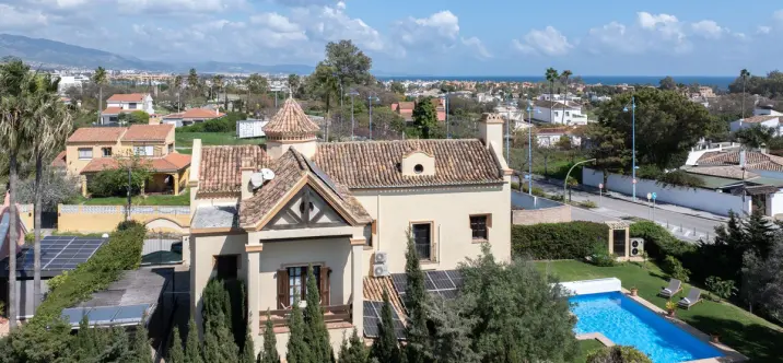 Venta de villa independiente en San Pedro de Alcántara 4