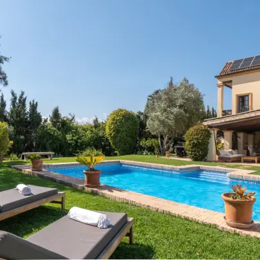 Venta de villa independiente en San Pedro de Alcántara