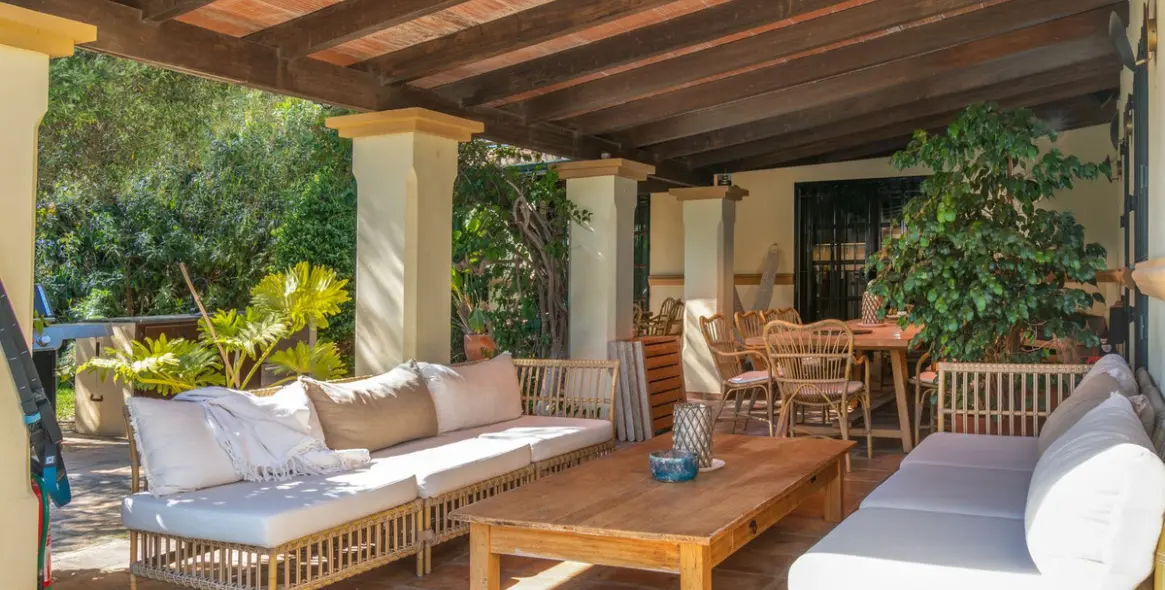 Venta de villa independiente en San Pedro de Alcántara 10