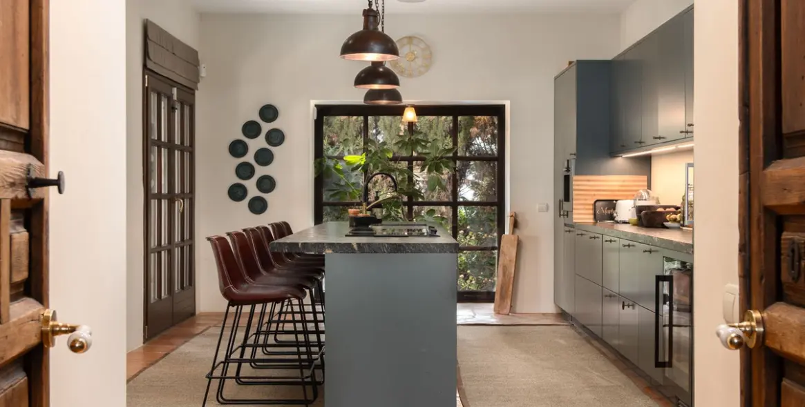 Venta de villa independiente en San Pedro de Alcántara 18