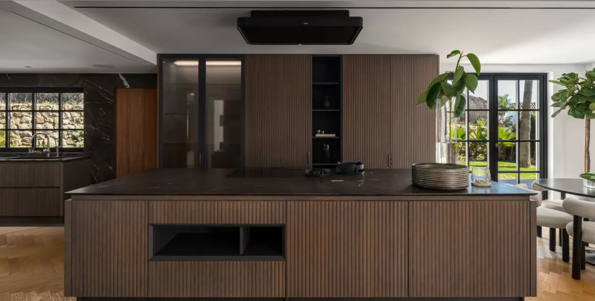 Venta de villa independiente en Nueva Andalucía 19