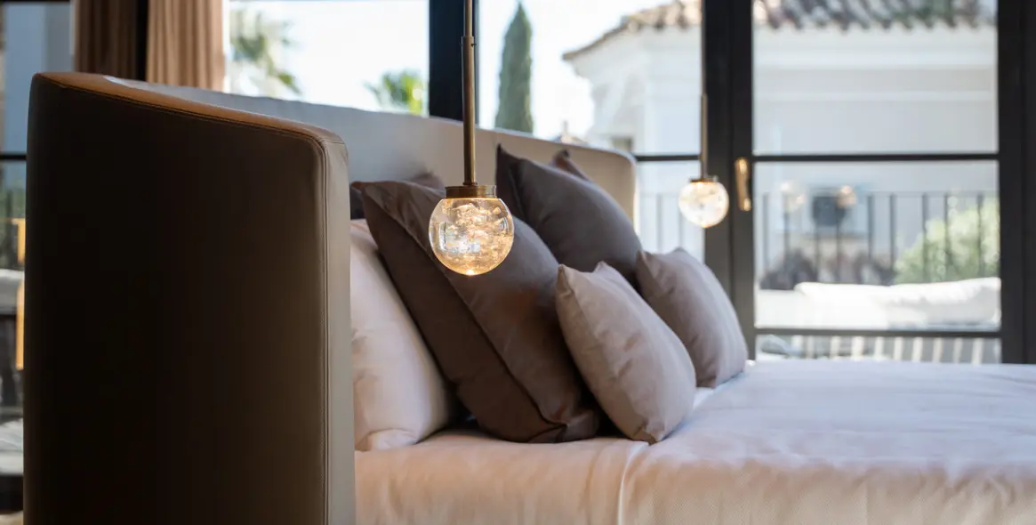 Venta de villa independiente en Nueva Andalucía 40