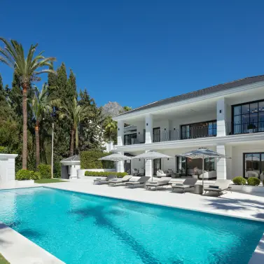 Venta de villa independiente en Sierra Blanca