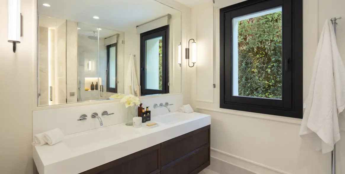 Venta de villa independiente en Sierra Blanca 6