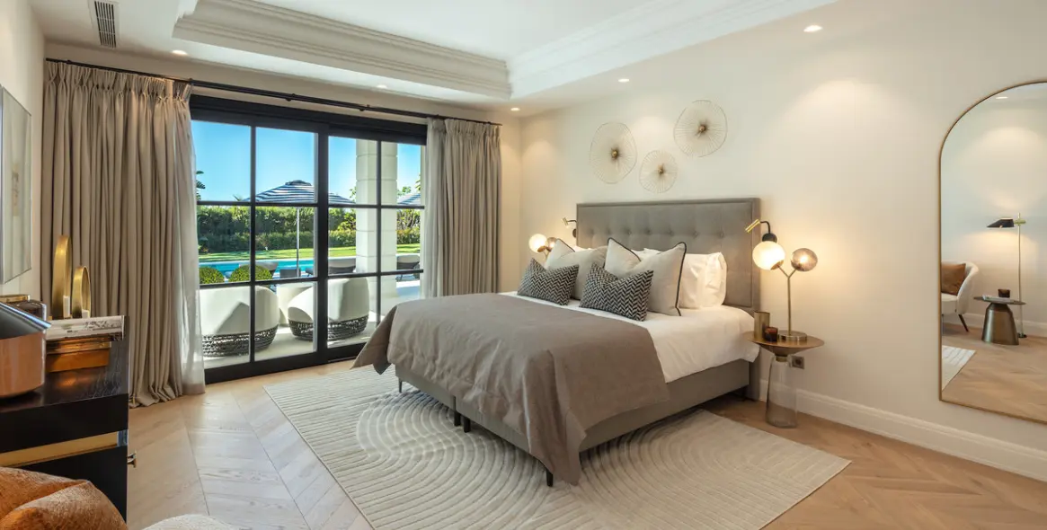 Venta de villa independiente en Sierra Blanca 8