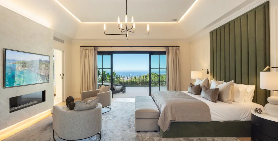 Venta de villa independiente en Sierra Blanca 12