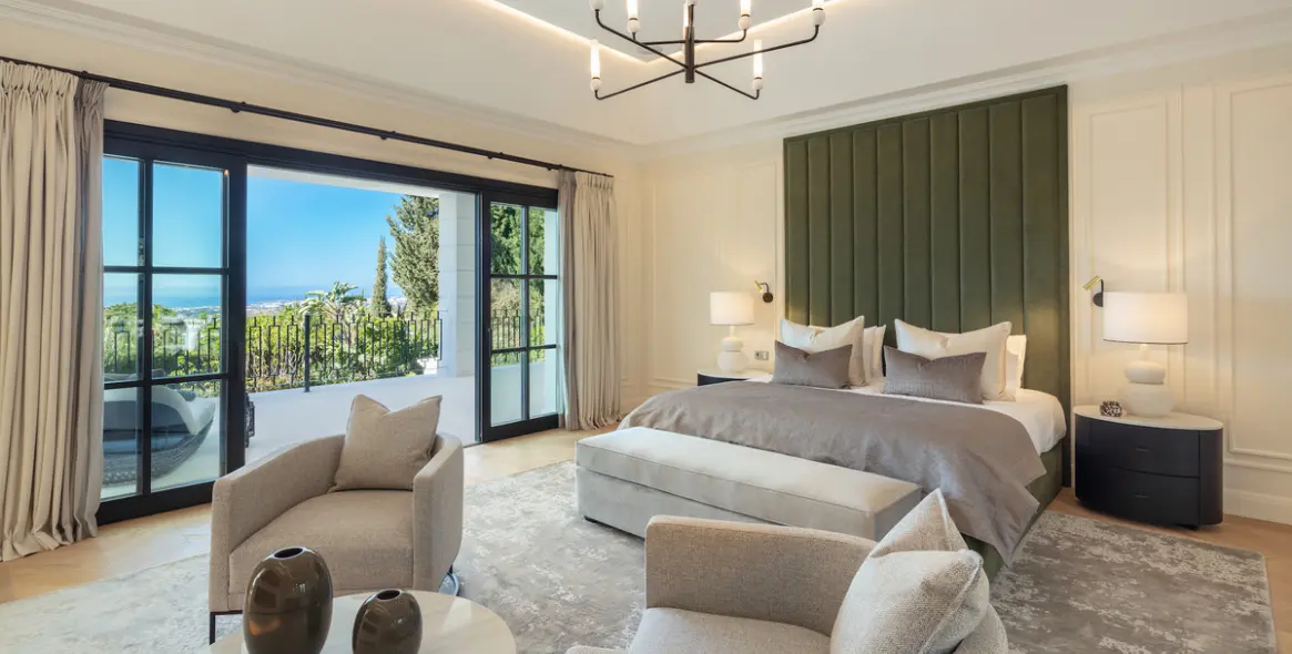 Venta de villa independiente en Sierra Blanca 13