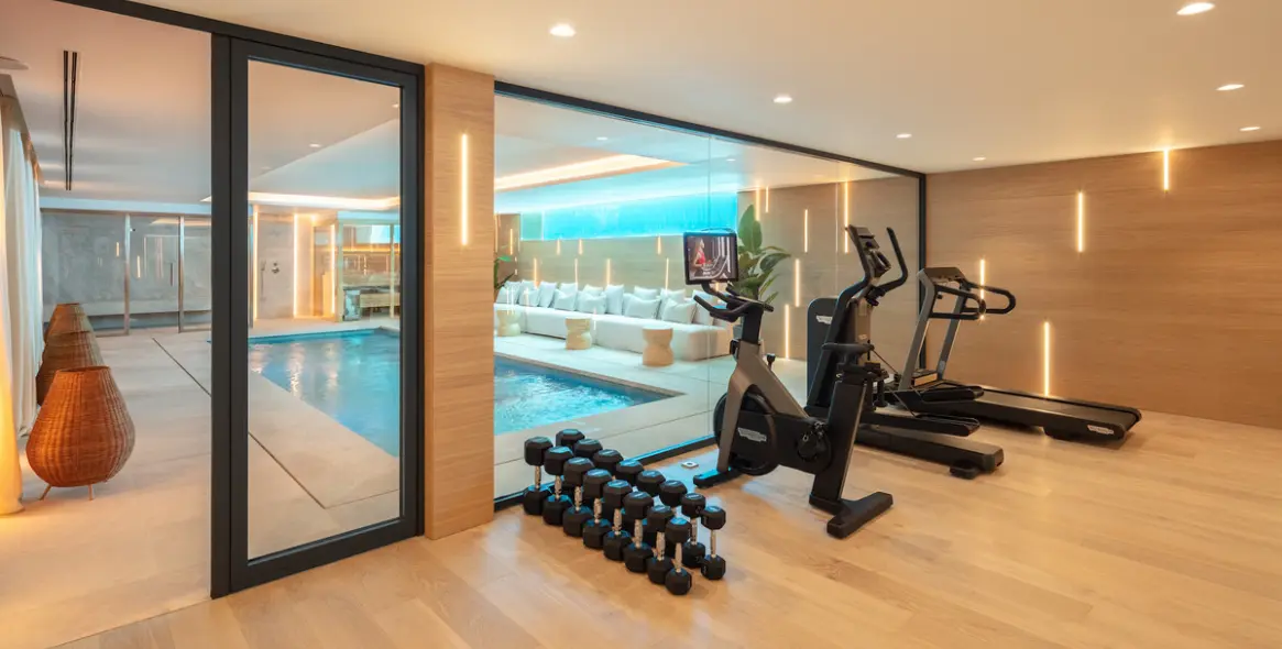 Venta de villa independiente en Sierra Blanca 26