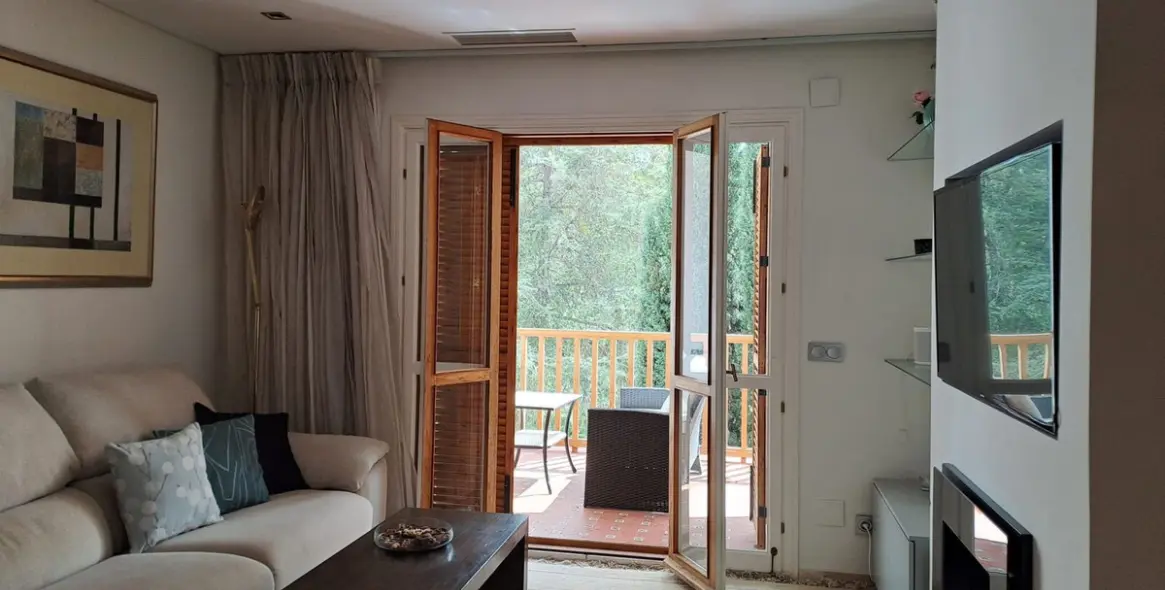 Alquiler a corto plazo de ático en Nueva Andalucía 3