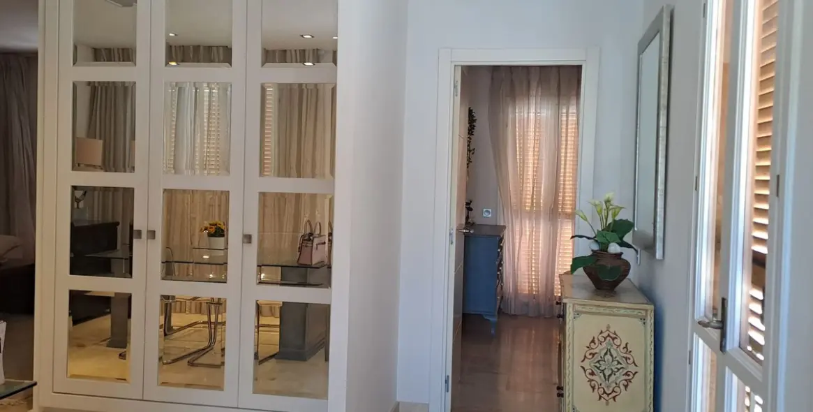 Alquiler a corto plazo de ático en Nueva Andalucía 6