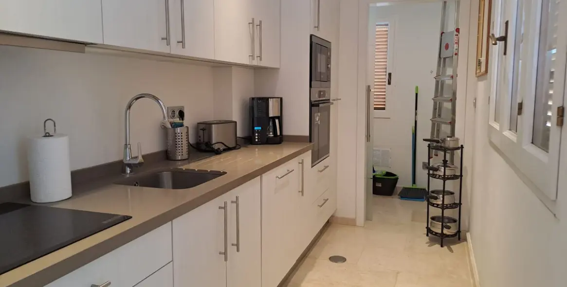 Alquiler a corto plazo de ático en Nueva Andalucía 8