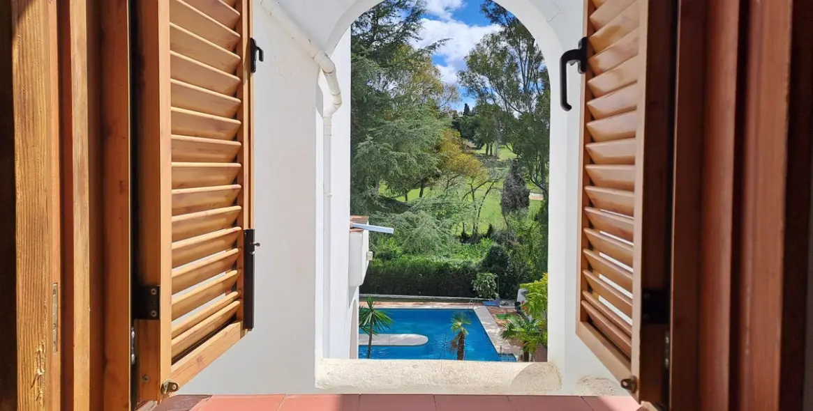 Alquiler a corto plazo de ático en Nueva Andalucía 9