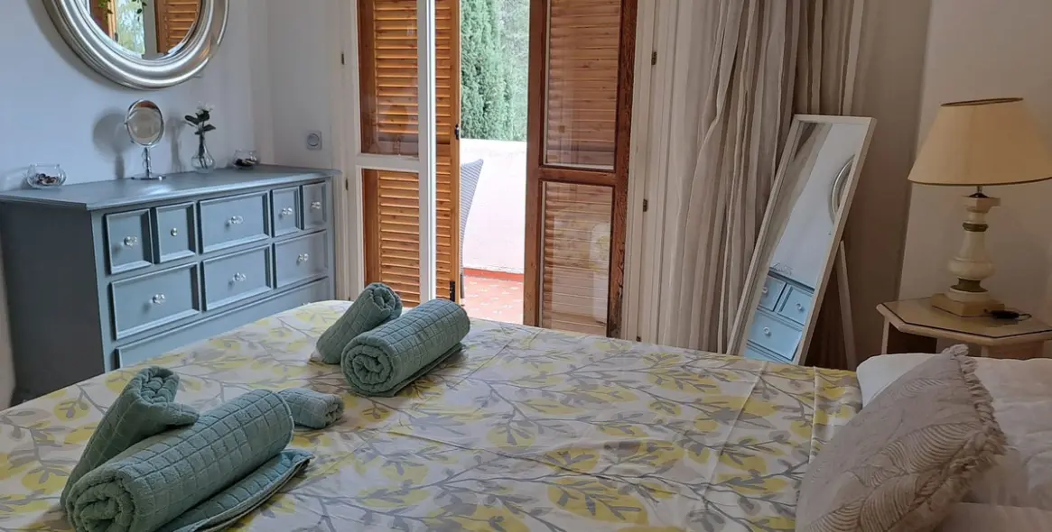 Alquiler a corto plazo de ático en Nueva Andalucía 10