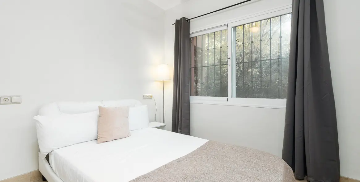 Long-term rent of ground floor apartment in The Golden Mile 9