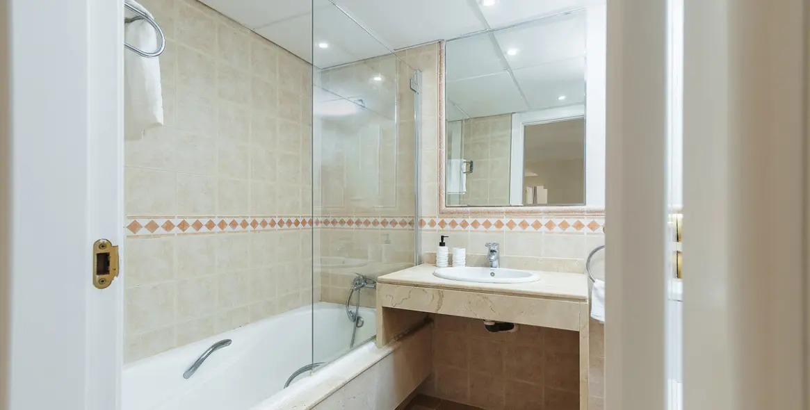 Long-term rent of ground floor apartment in The Golden Mile 21