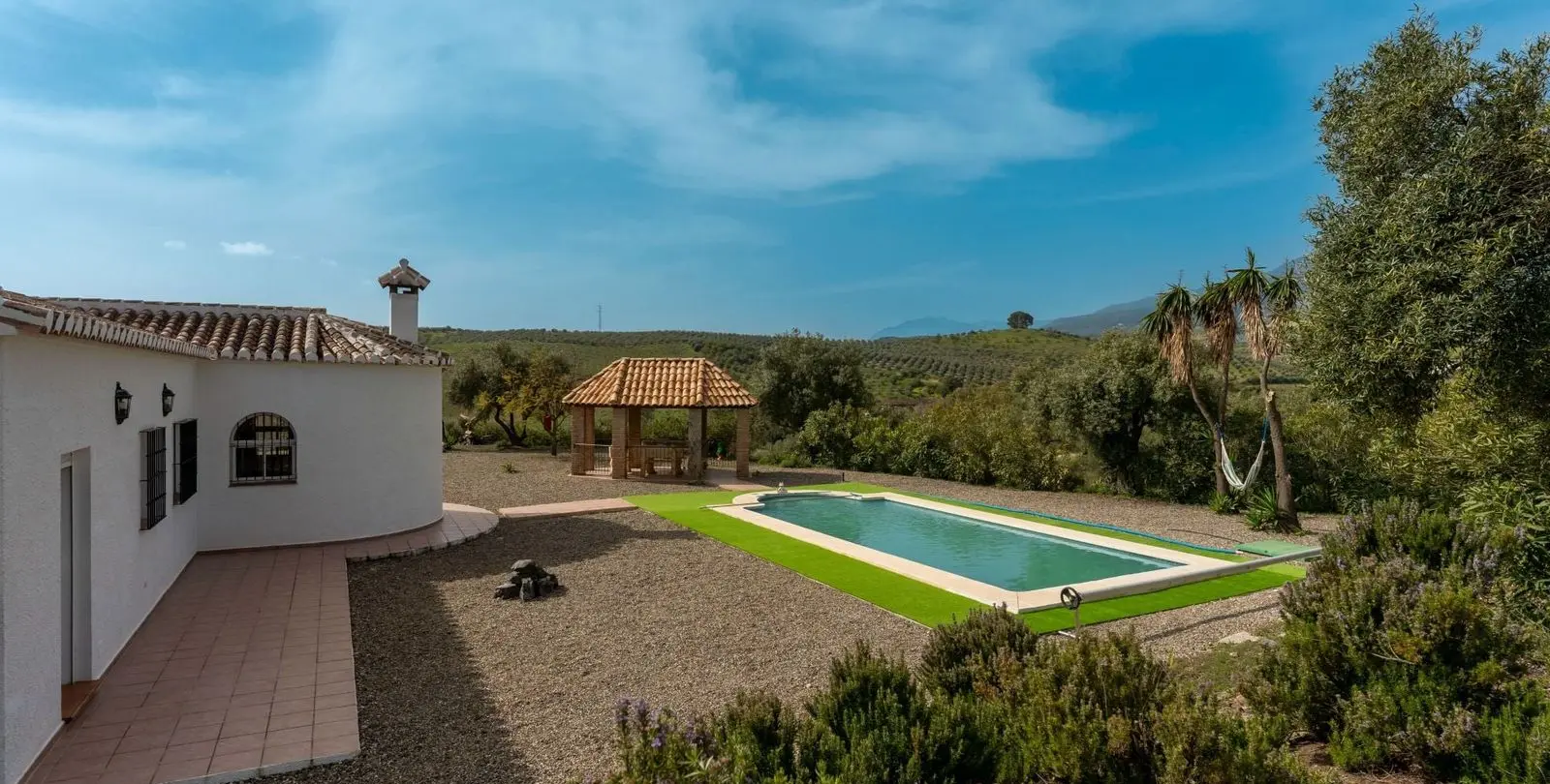 Sale of finca - cortijo in Casarabonela 38