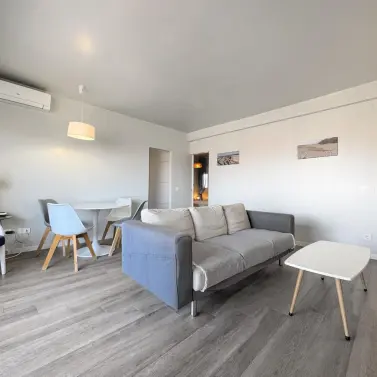 Sale of middle floor apartment in Marbella