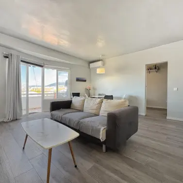 Sale of middle floor apartment in Marbella