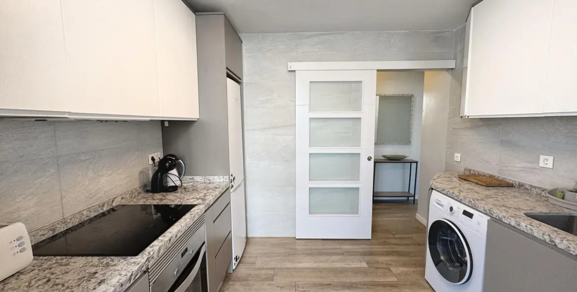 Продажа апартаментов на среднем этаже в Marbella 10