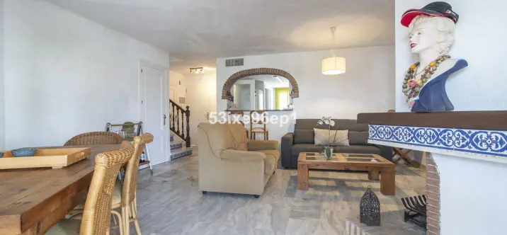 Продажа таунхауса в Estepona 4