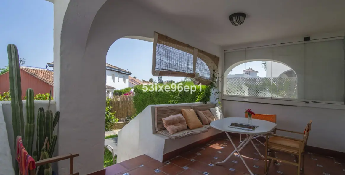 Venta de adosado en Estepona 9