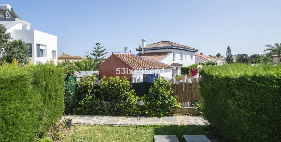 Venta de adosado en Estepona 25