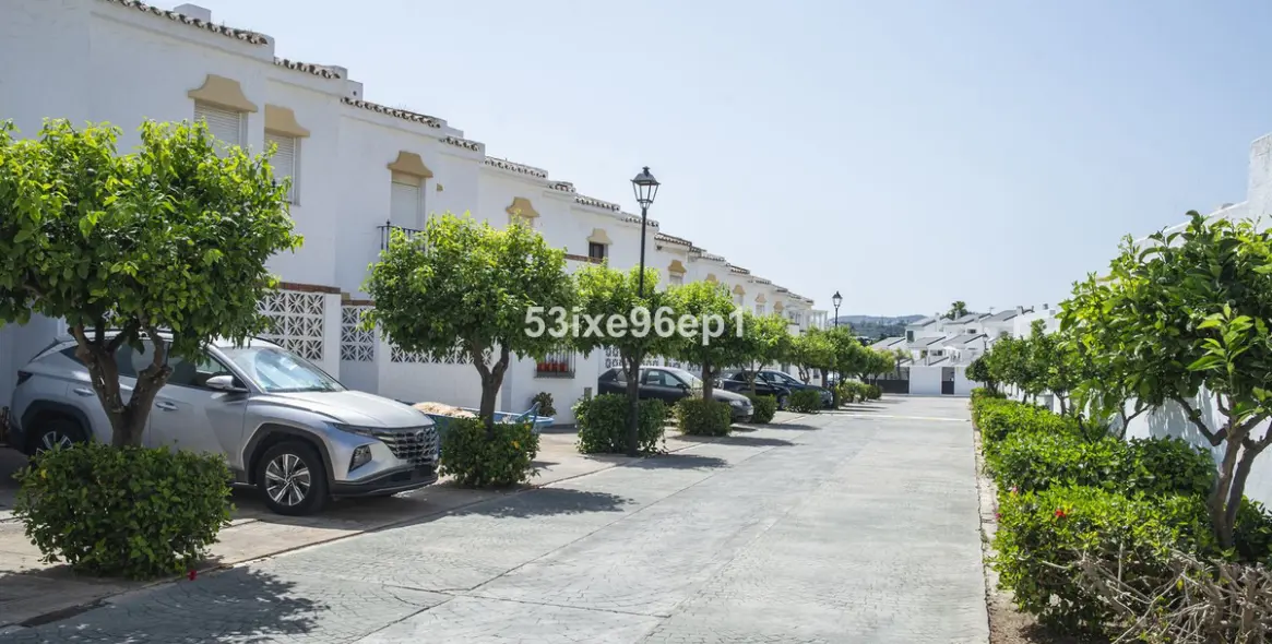 Venta de adosado en Estepona 30