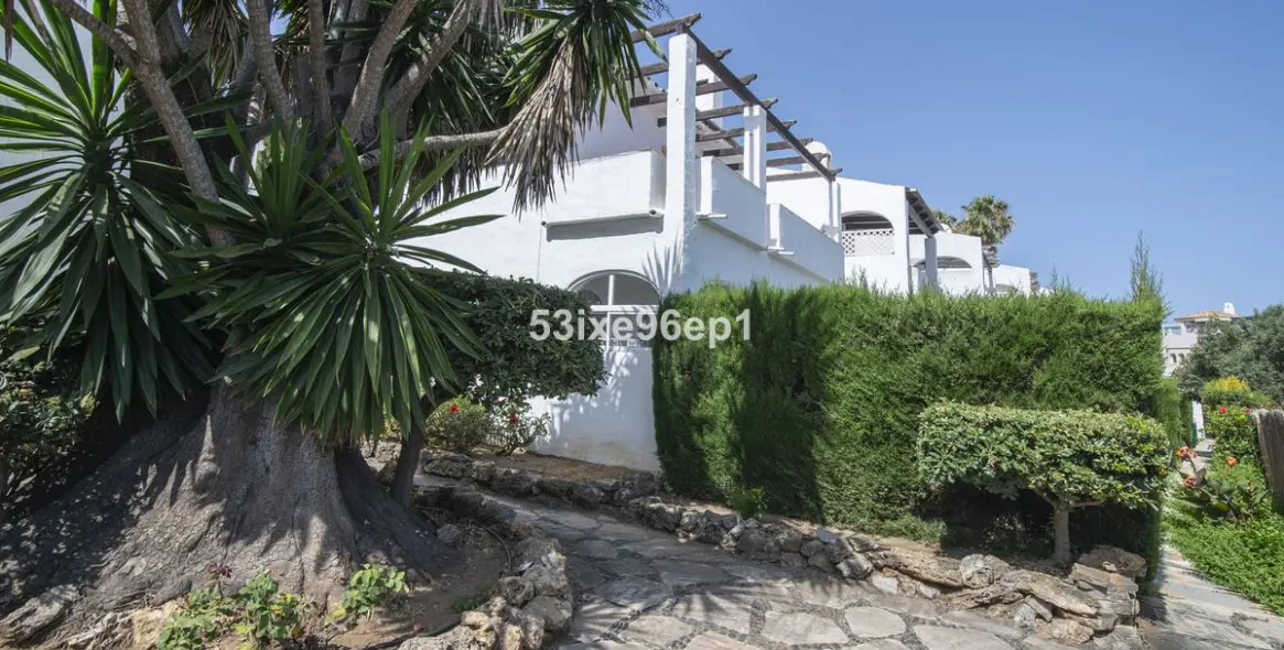 Venta de adosado en Estepona 32