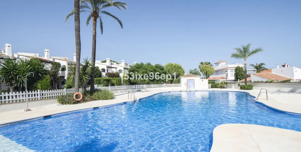 Venta de adosado en Estepona 34