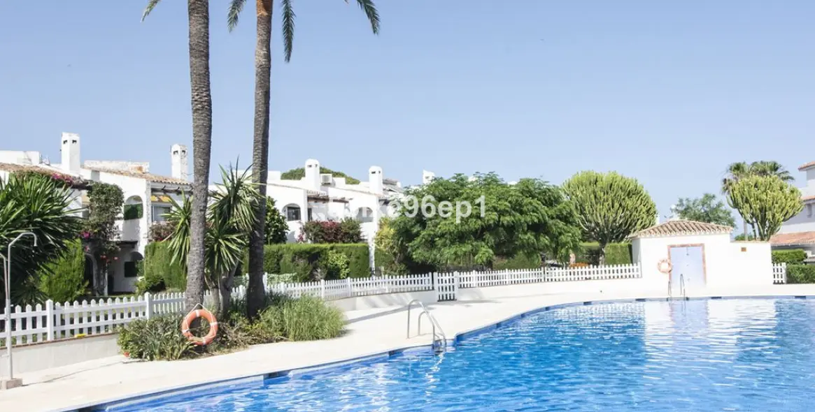 Venta de adosado en Estepona 35