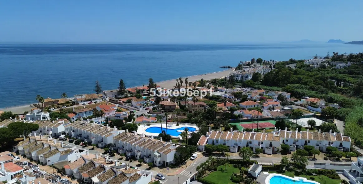 Venta de adosado en Estepona 37