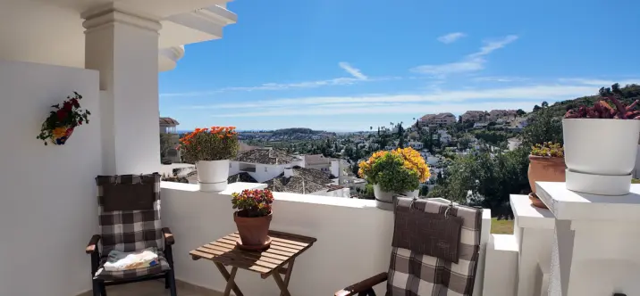 Продажа апартаментов на среднем этаже в Nueva Andalucía 1