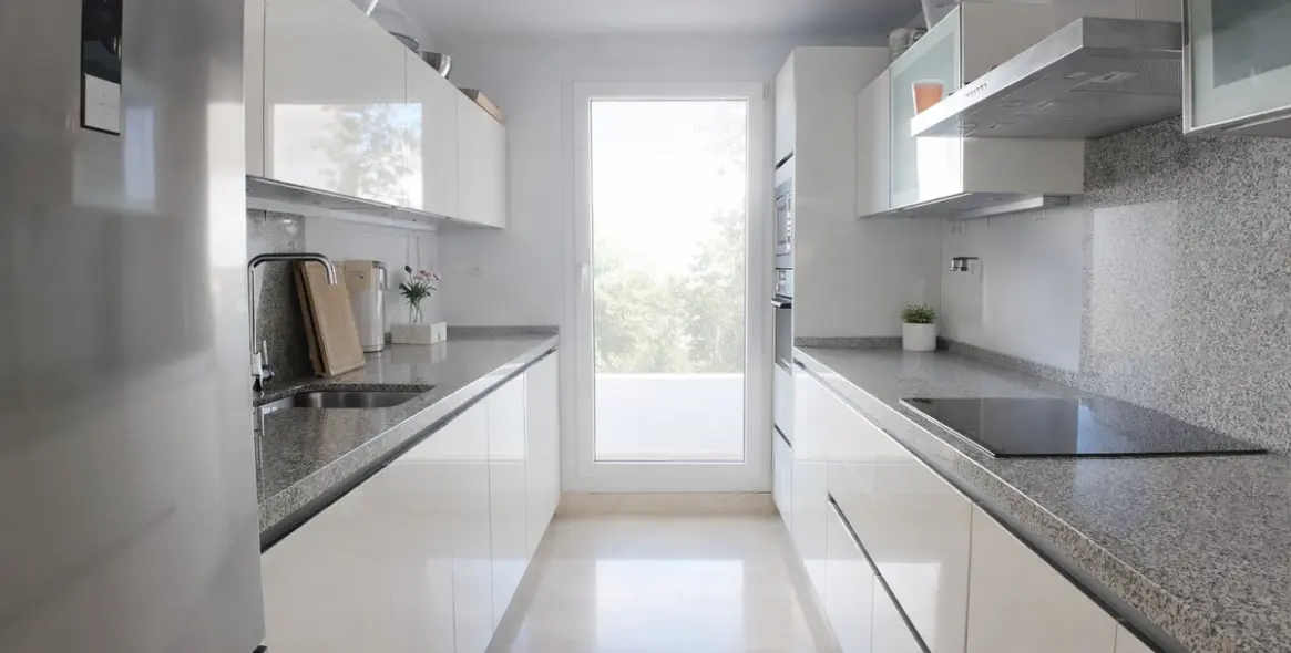 Продажа апартаментов на среднем этаже в Nueva Andalucía 7