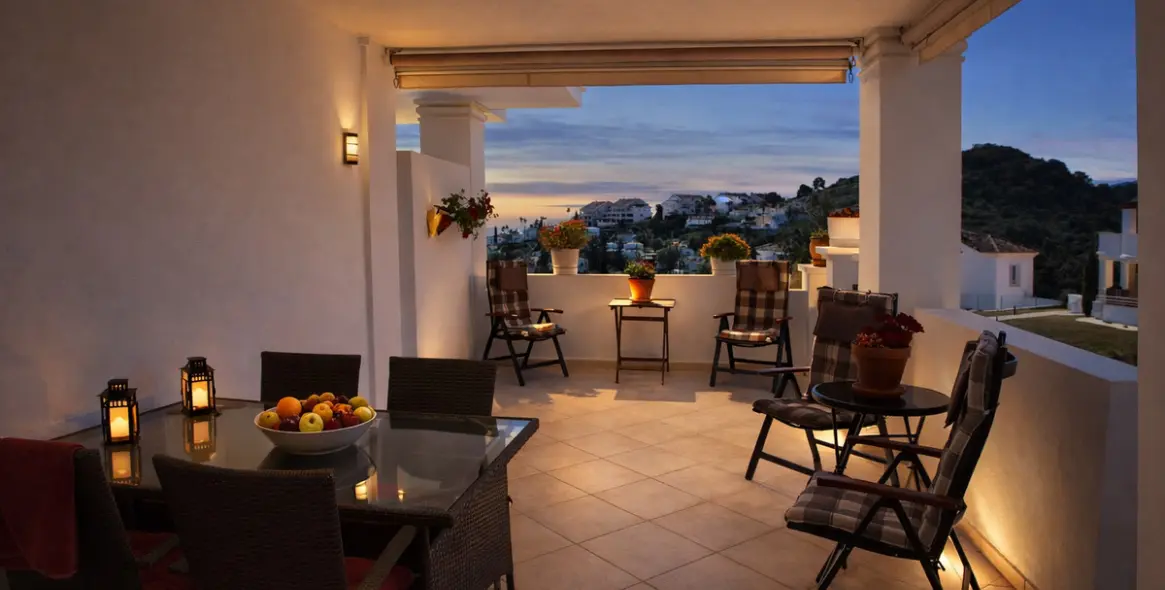 Продажа апартаментов на среднем этаже в Nueva Andalucía 19